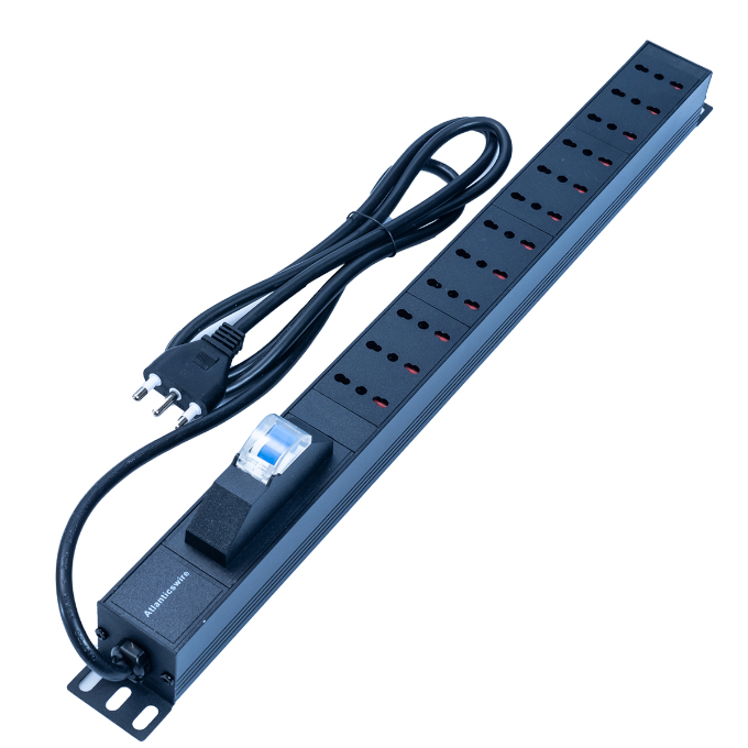 Unidad de distribución de energía - PDU 12 Enchufes 10/16A Vertical 22" con Protección