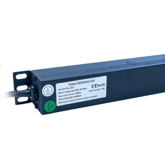 Unidad de distribución de energía - PDU 6 Enchufes 10/16A Rack/Bastidor 19" con Protección