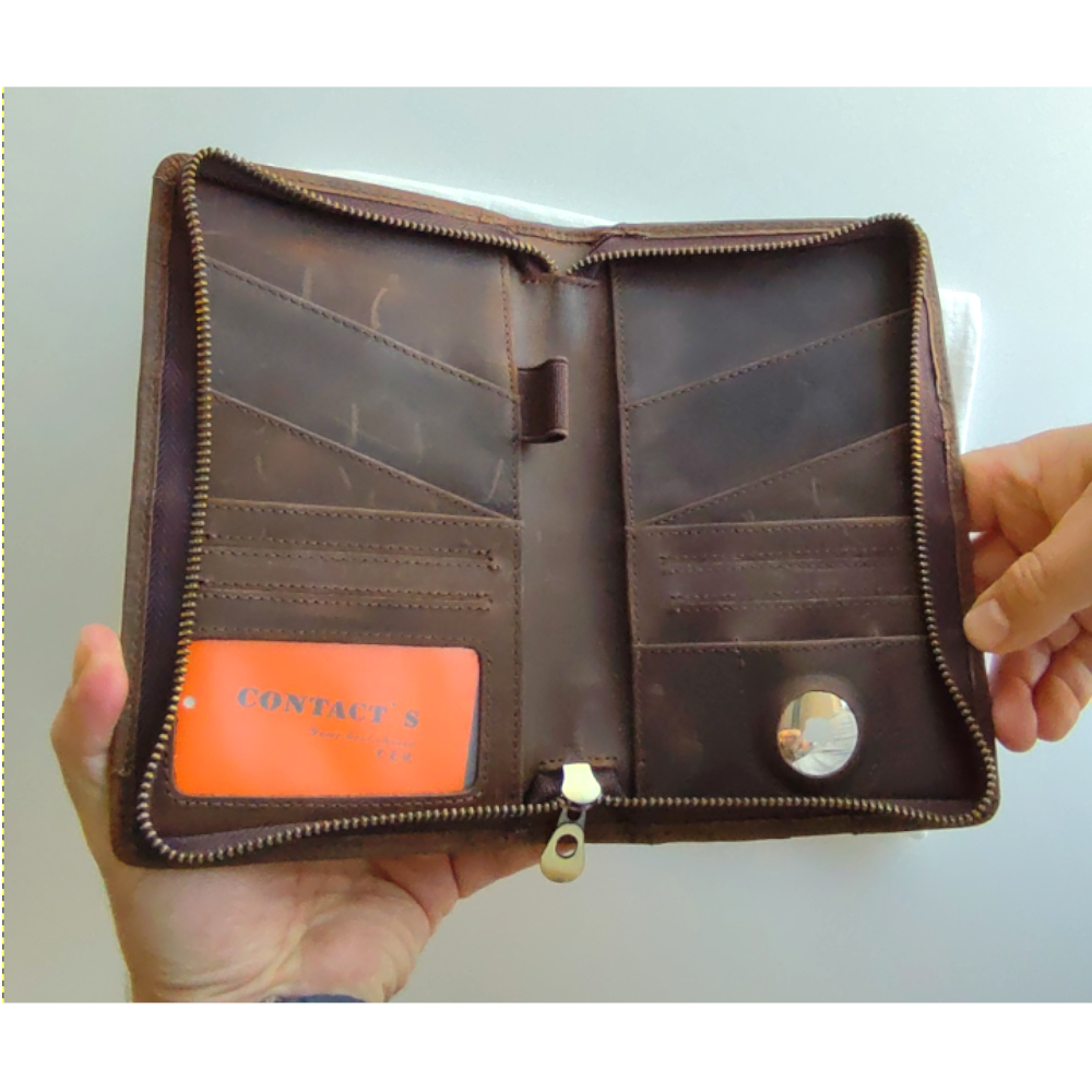 Billetera de viaje de cuero Crazy Horse con soporte para AirTag CONTACT'S